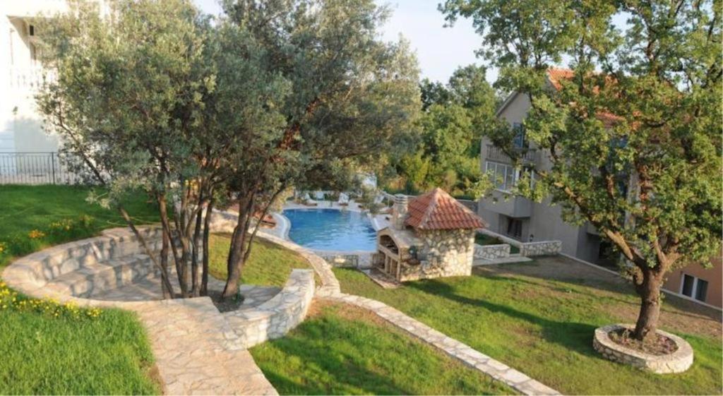 Apartments With Swimming Pool -Vila Oasis * Budva