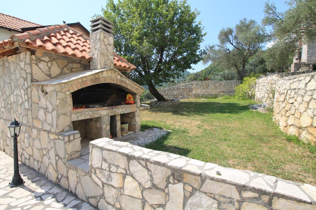 Apartments With Swimming Pool -Vila Oasis *
