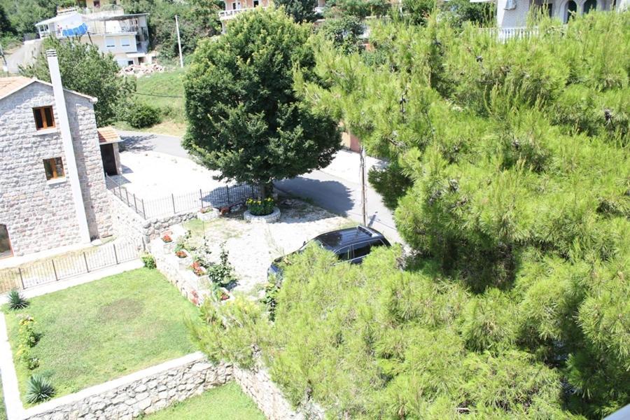 Apartments With Swimming Pool -Vila Oasis